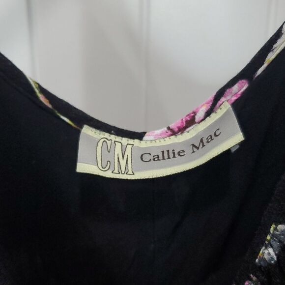 Callie Mac Womans Floral Boho Romper, LARGE - Picture 2 of 5